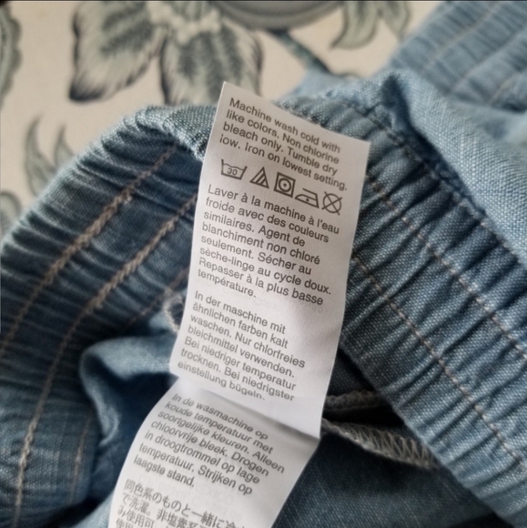 Madewell Pale Blue Chambray Shorts - Picture 6 of 6